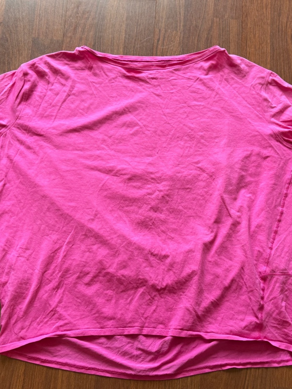 Lululemon boxy short sleeved, cotton t shirt - sz. 12- EUC